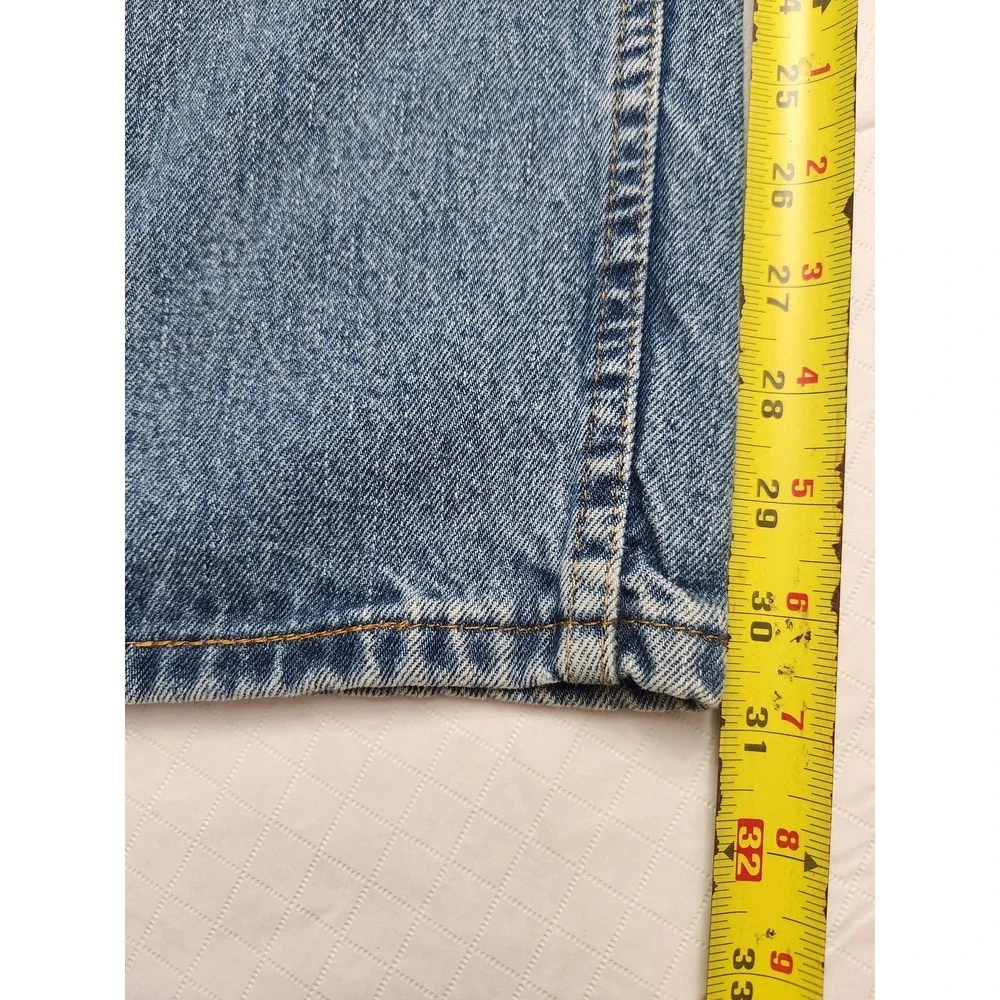 Levis 550 Jeans Mens 34x32 Blue Medium Wash Relaxed Tapered Denim Pants